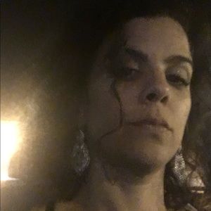 Meet your Posher, Nniurca